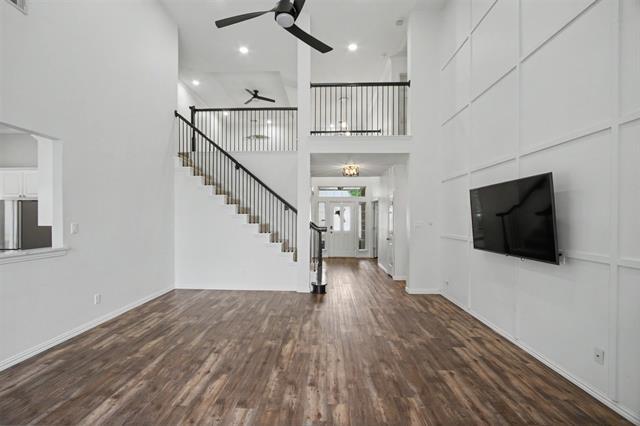 Building Photo - 805 Saratoga Dr