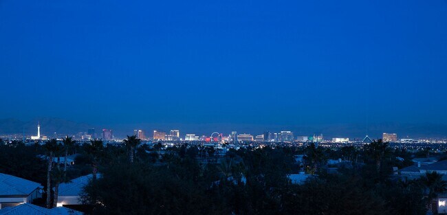 Building Photo - 55 or Older - Guard Gated Community in Sum...