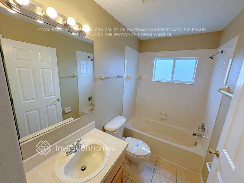 Building Photo - 6448 Orchard Oriole Ln