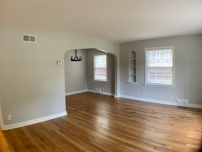 Living room - 6603 Milwaukee Ave