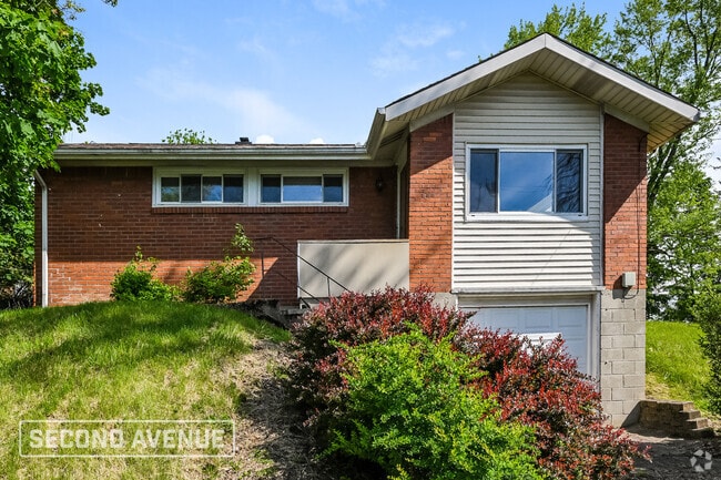 Building Photo - 409 Princeton Dr