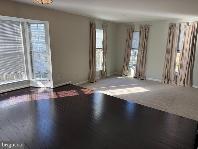 Building Photo - 16313 Eastham Ct