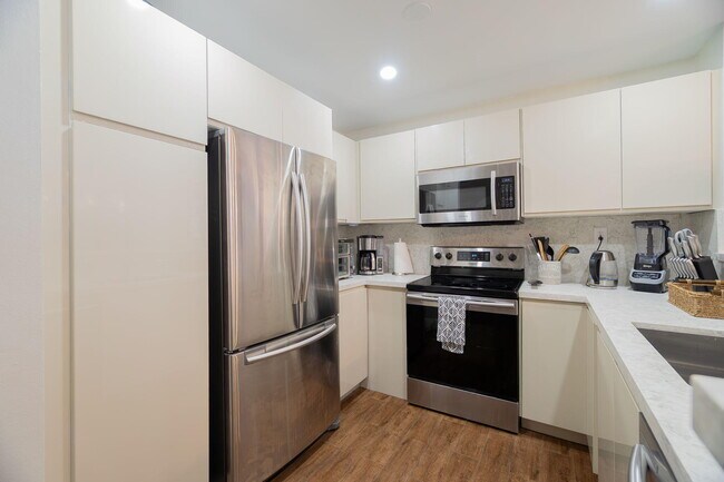 Building Photo - 11785 St Andrews Place
