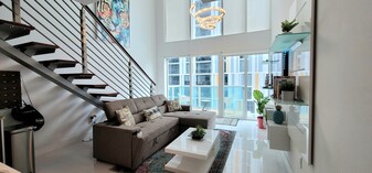 Building Photo - 41 SE 5th St