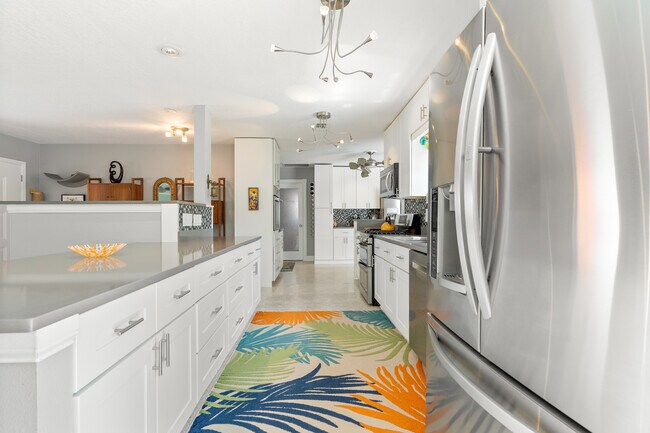 Building Photo - 4056 38th Way S