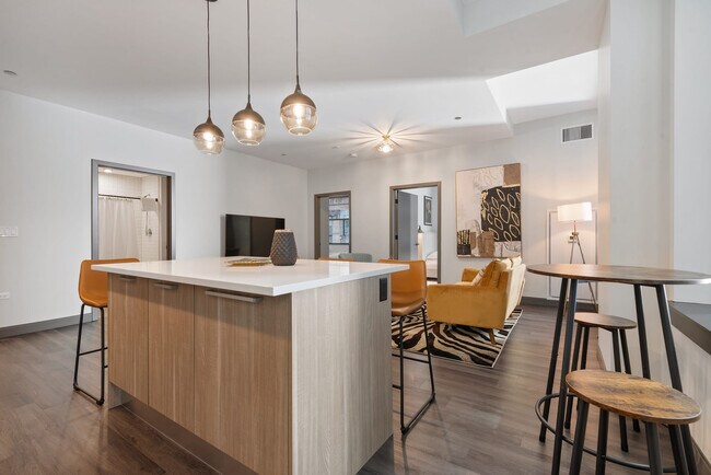 Building Photo - 29 S LaSalle St