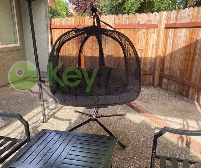 Building Photo - 2692 Bradford Way