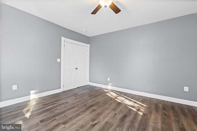 Building Photo - 3014 Royston Ave