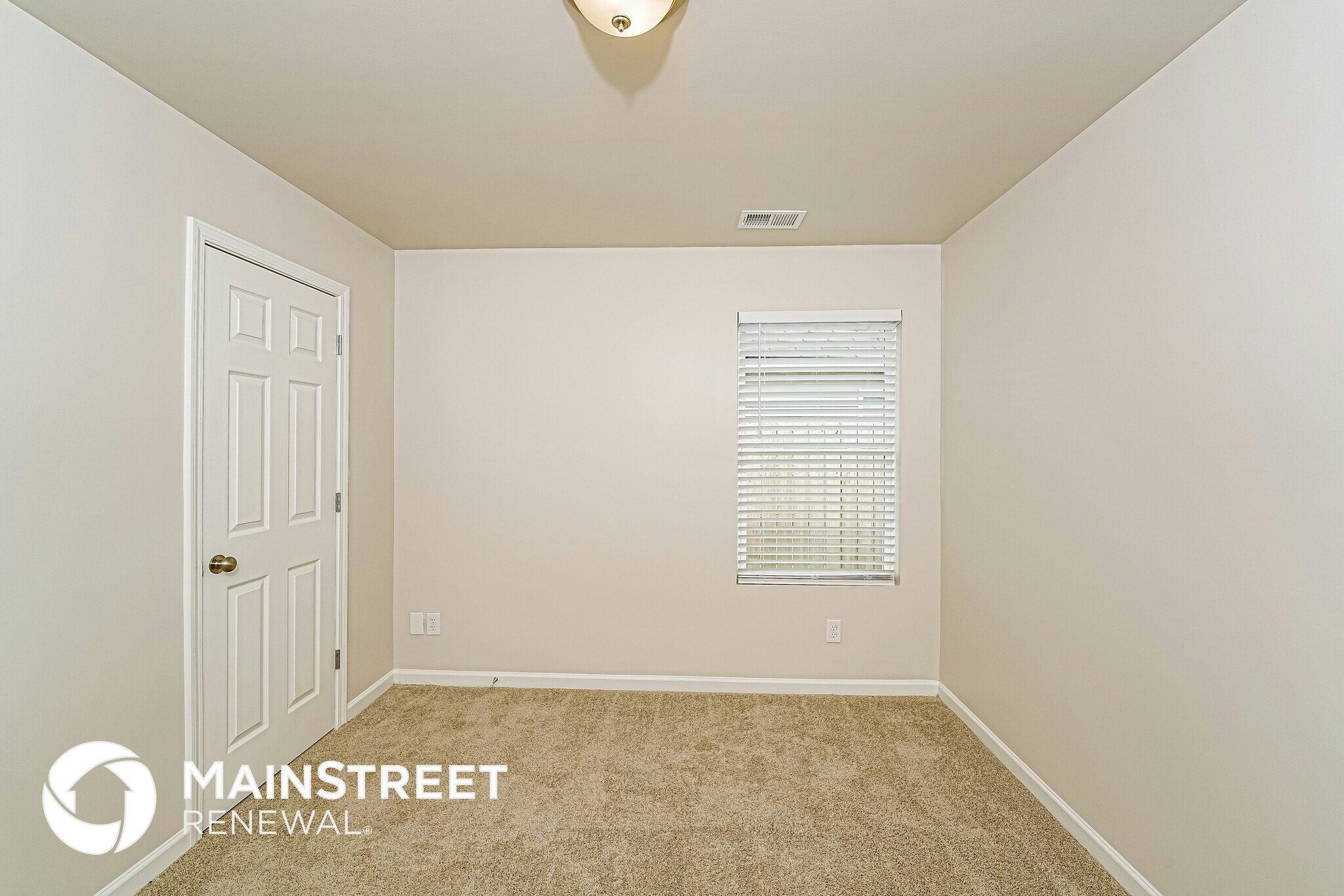 Building Photo - 832 Lora Ln