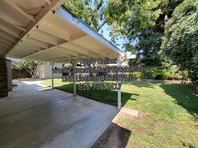 Building Photo - 9397 Deeth Ct