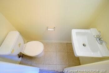 Building Photo - 421 Kirkcaldy Ct