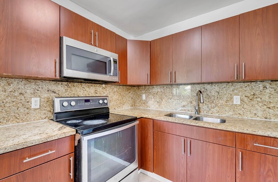 Kitchen - 9720 SW 161st St