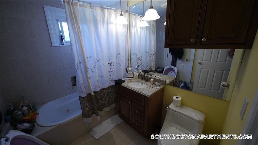 Building Photo - 56 O St