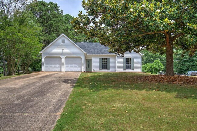 Building Photo - 4100 Chanticleer Dr NW