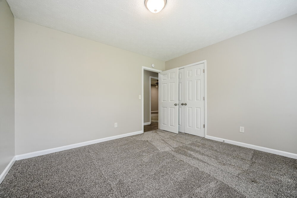 Building Photo - 2921 Sunset Ct