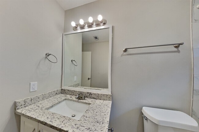 Building Photo - 4935 Pecan Grove Dr