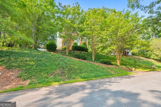 Building Photo - 1502 Rockcrest Way