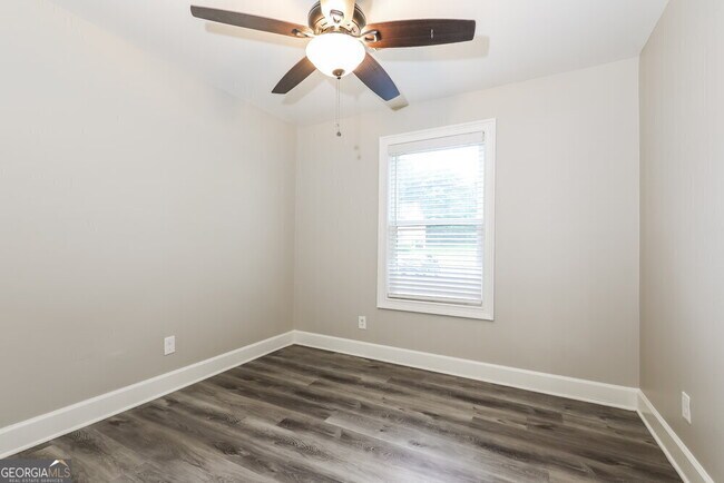 Building Photo - 2905 Garnet Way