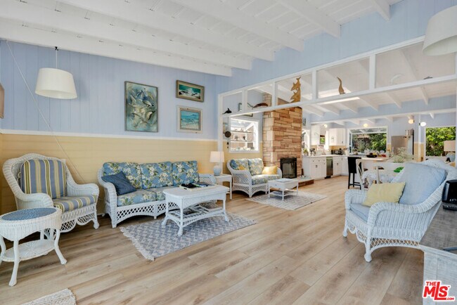 Building Photo - 24528 Malibu Rd