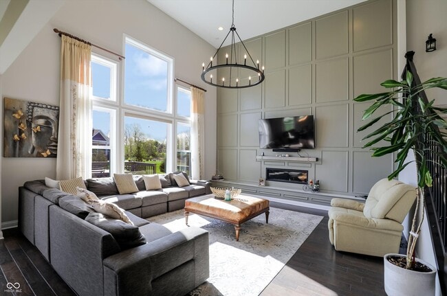 Building Photo - 14375 Trahan Dr