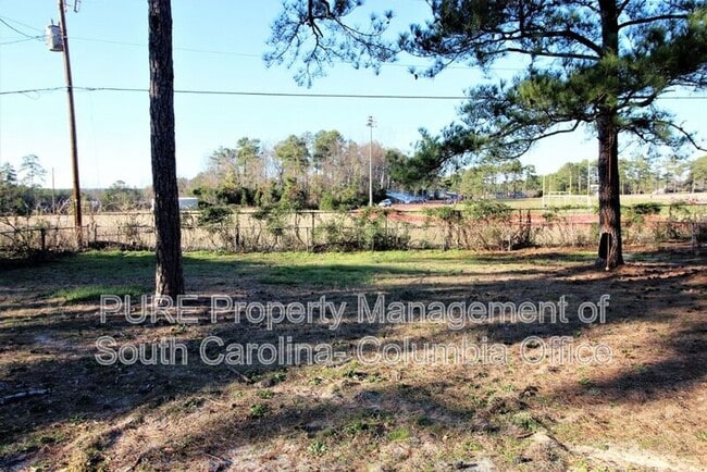 Building Photo - 1217 Faraway Dr