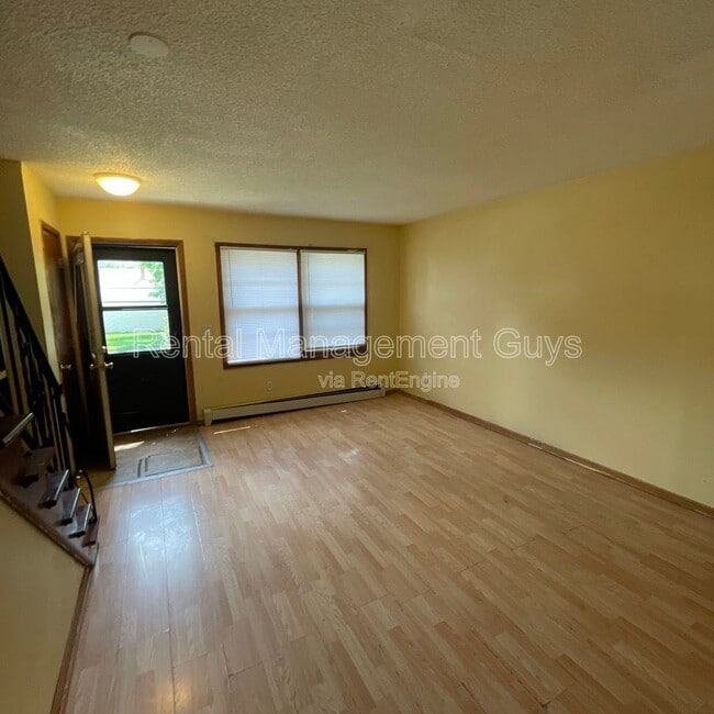 Building Photo - 501 N Morgan Ave