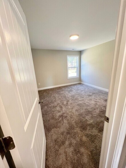 Building Photo - 114 Hanover Ct