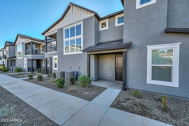 Building Photo - 11300 N Casa Dega Dr