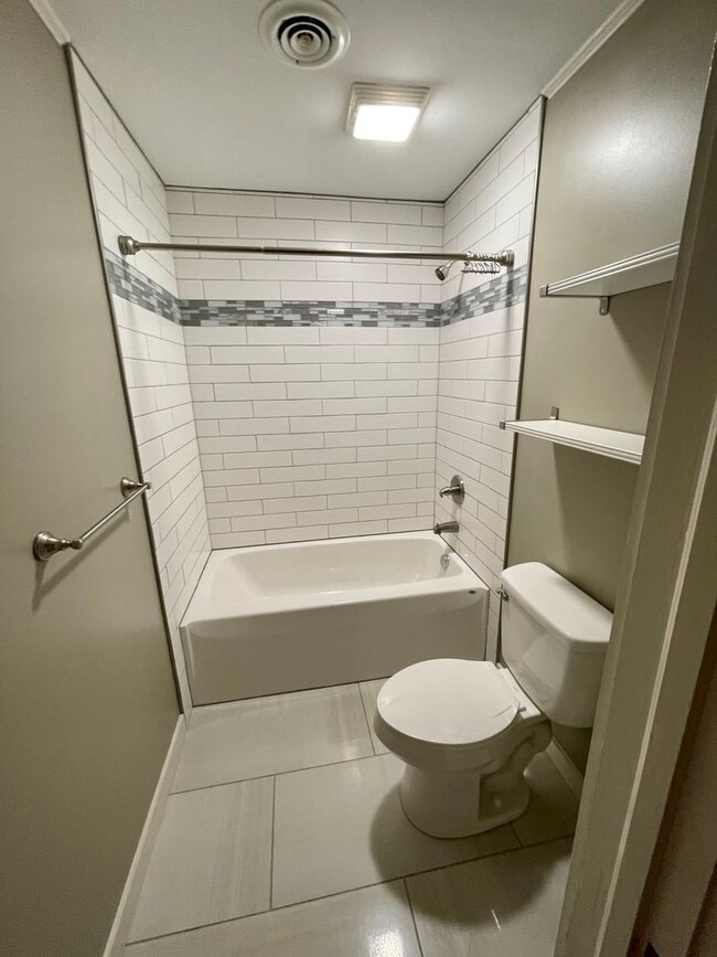 Building Photo - N Main Street China Grove NC, $1695 3br 2ba House