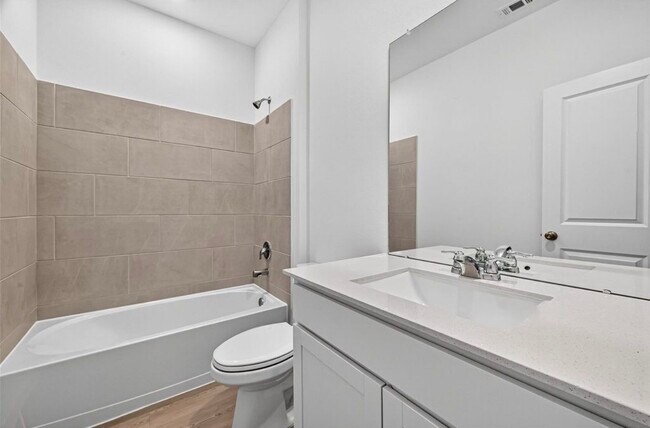 Building Photo - 3024 Avenida Sonoma Dr