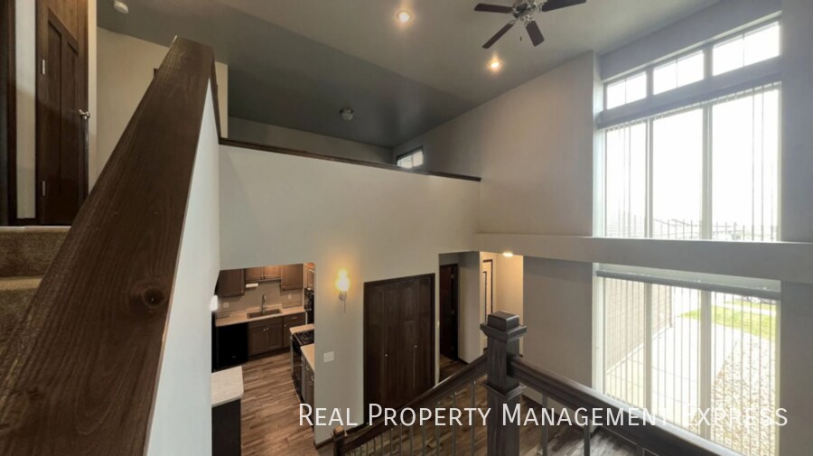 Building Photo - Modern 3 Bed, 2.5 Bath with Loft | Located in Southeast Sioux Falls