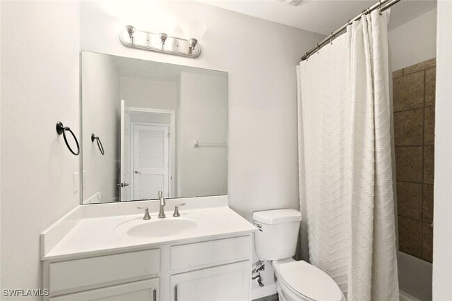 Building Photo - 14825 Sutherland Ave