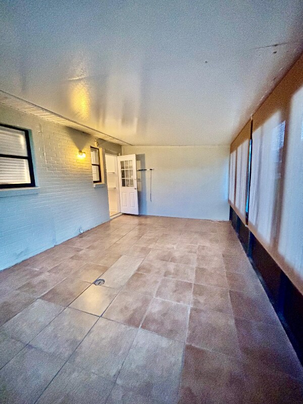 Building Photo - 24 Oriole Cir