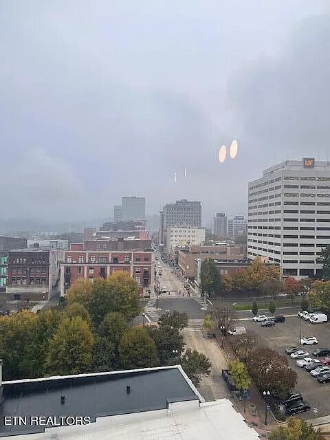 Building Photo - 116 S Gay St