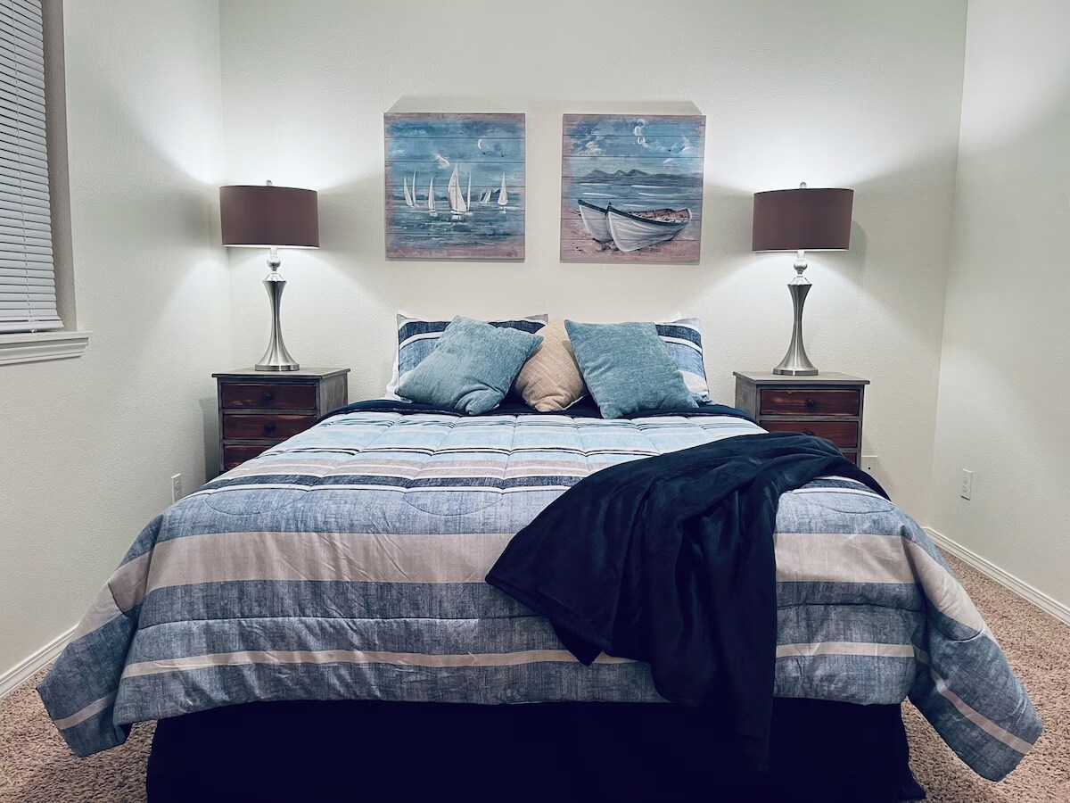 Building Photo - 1200 Olney Ave SE