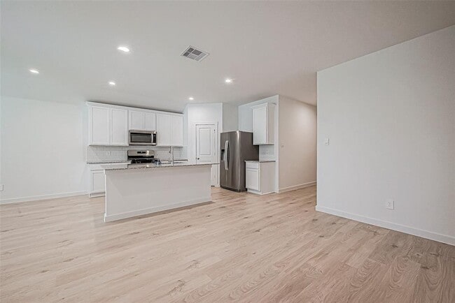 Building Photo - 1410 Windom Ct Way