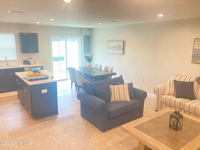 Building Photo - 3226 Edgemead Cir