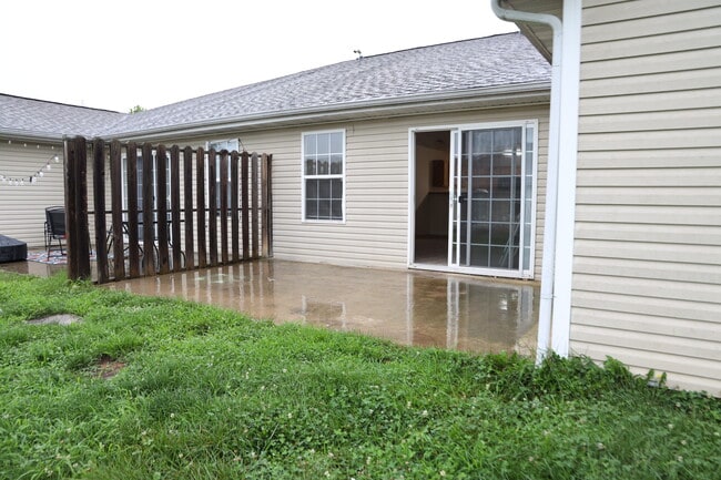 Building Photo - 20901 Hartsburg Ln