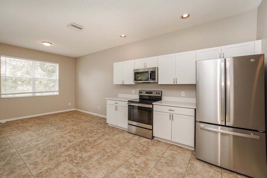 Building Photo - 4341 Larkenheath Dr