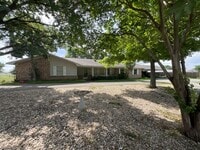 Building Photo - 24291 TX-19