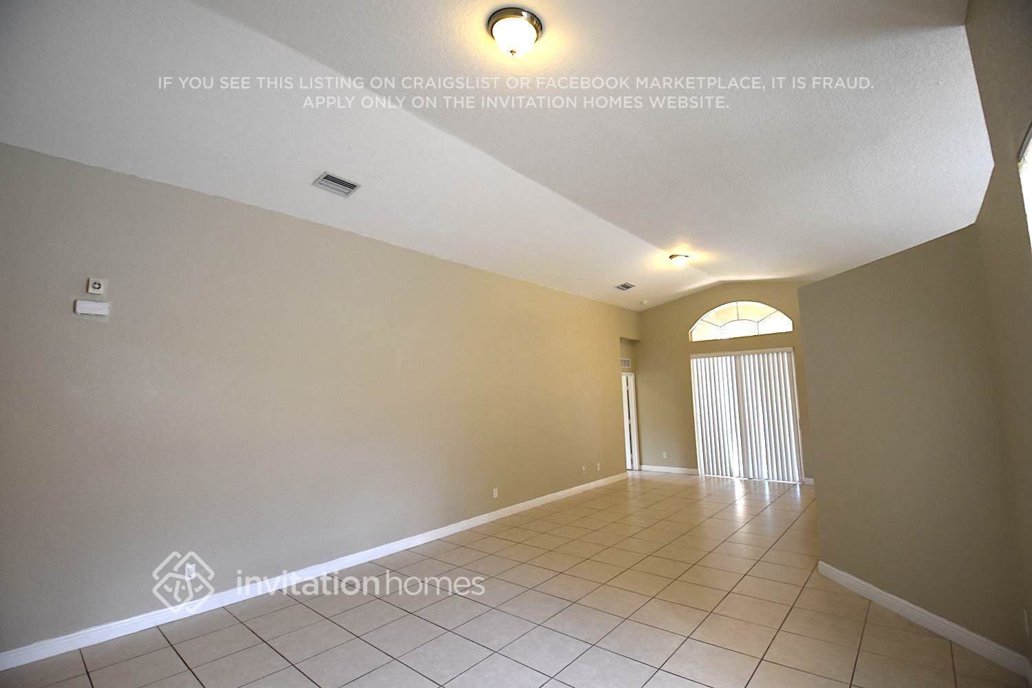 Building Photo - 5221 SW 141st Ave