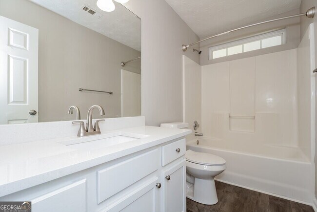 Building Photo - 134 Silver Fox Trail