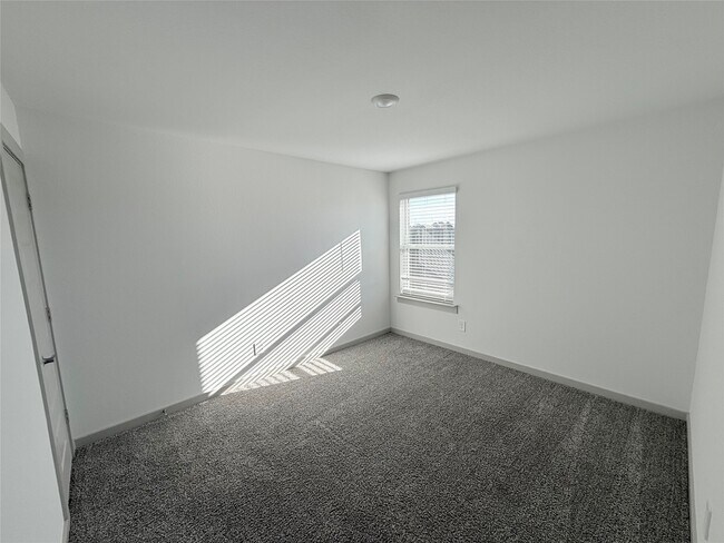 Building Photo - 28930 Yampa Mill Ln