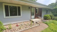 Building Photo - 179 Fern Hollow Rd