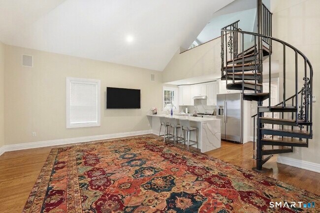Building Photo - 18 W Haviland Ln