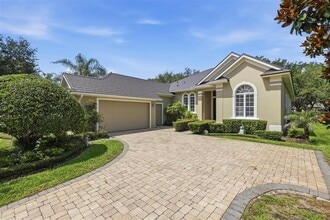 Building Photo - 6124 Foxfield Ct
