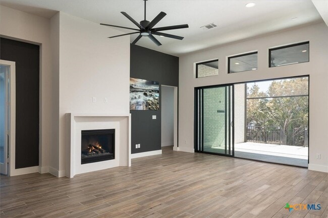 Building Photo - 412 Pin Cherry Pass