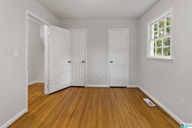 Building Photo - 2344 3rd Way NE