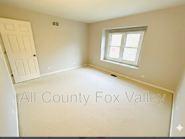 Building Photo - 3121 Indian Creek Dr