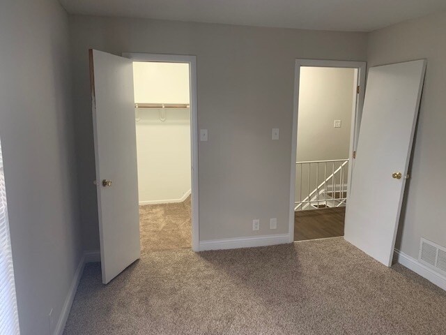 Building Photo - 3326 Lupine Dr